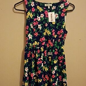 Monteau Pink and Yellow Pleated Sundress Casual